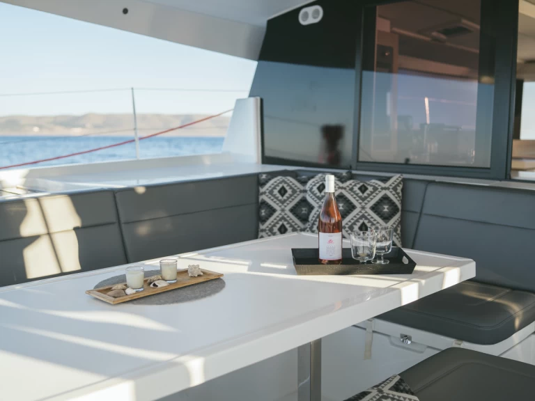 Rent a Fountaine Pajot Fountaine Pajot 47 SAONA LUX (GEN,AC,WATERMAKER) Lávrio