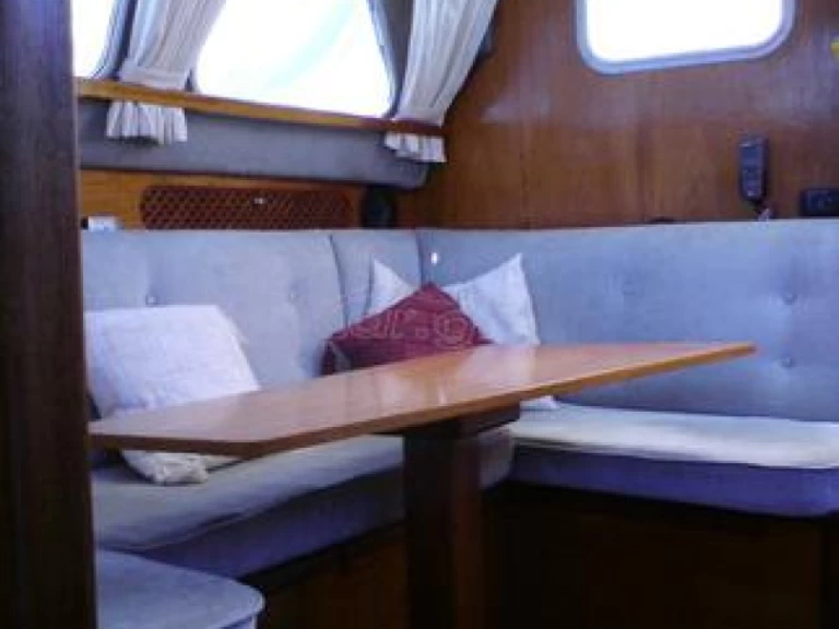 seastream Ketch 34  charter bareboat or captained in  Gaios