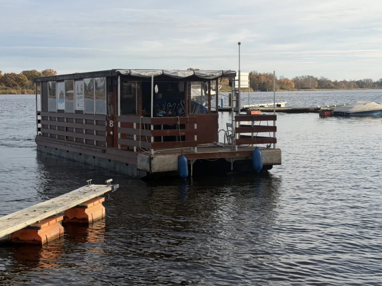 TS1000 TS1000 charter bareboat or captained in  Radewege