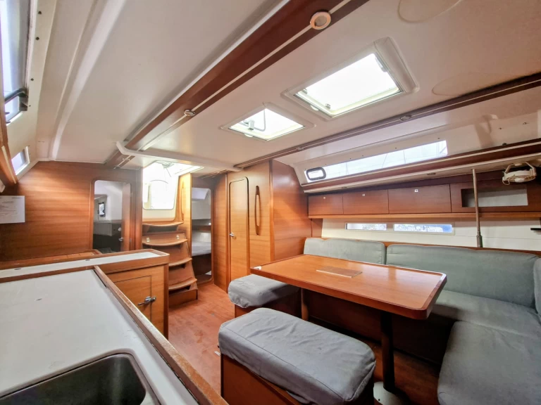 Rent a Dufour Dufour 450 Grand Large Arzal