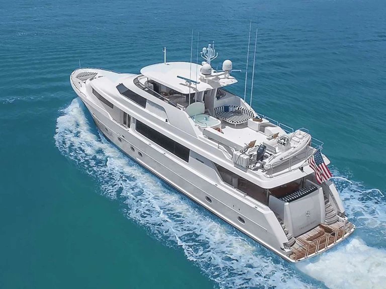 Boat rental Westport NATURAL 9 in Bahamas on Samboat