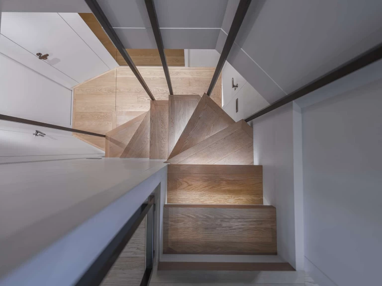 Luxury Yacht rental with or without captain San Lorenzo Miami