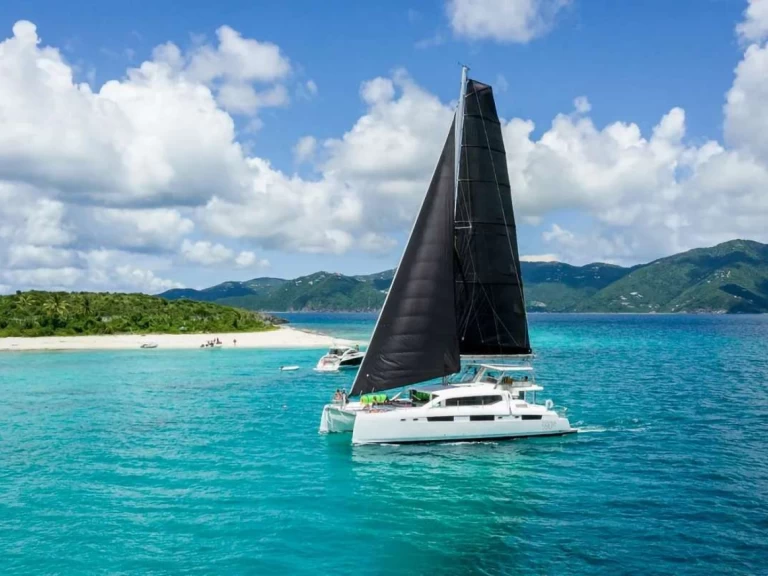 Luxury Yacht rental in U.S. Virgin Islands - Voyage CELESTINE