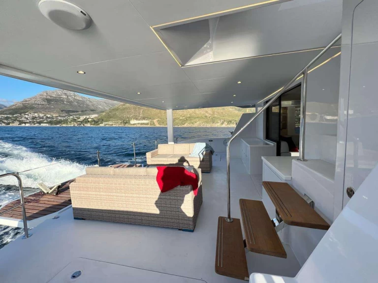 Two Oceans SOLAIRE charter bareboat or captained in  Tortola