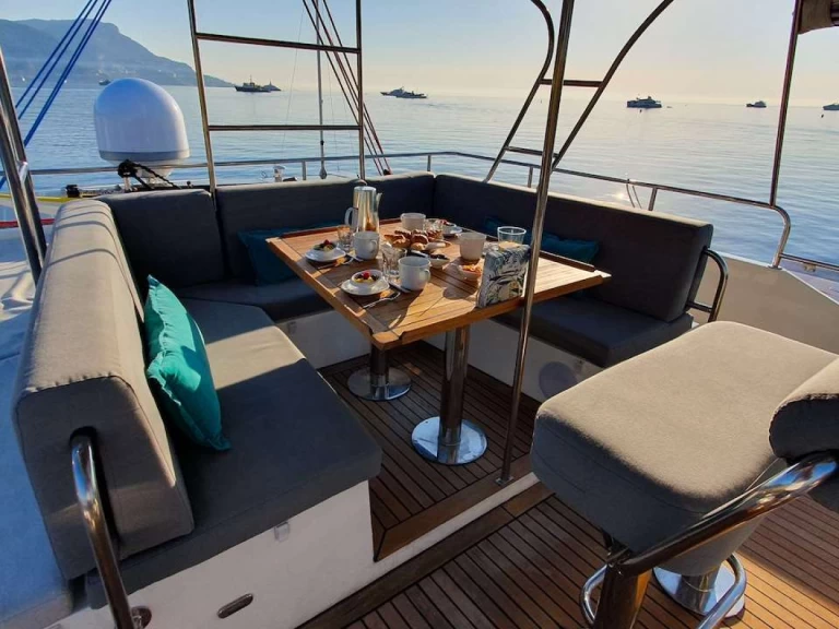 Boat rental Sunreef SUNNYACHT in France on Samboat