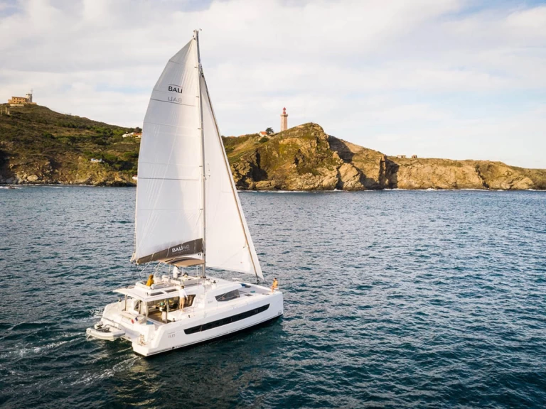 Bali Bali 4.6 in Marsh Harbour on SamBoat