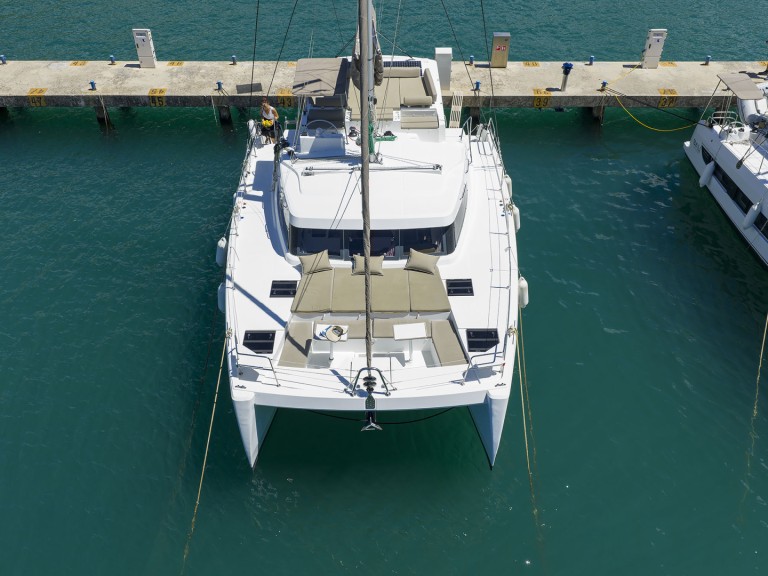 Bareboat Rental Catamaran Bali with a boat licence