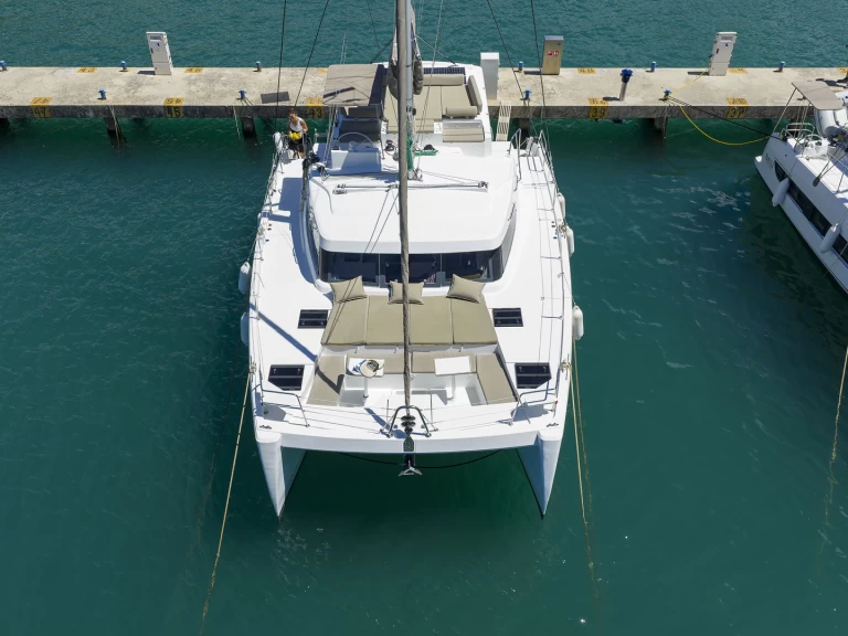Bareboat Rental Catamaran Bali with a boat licence