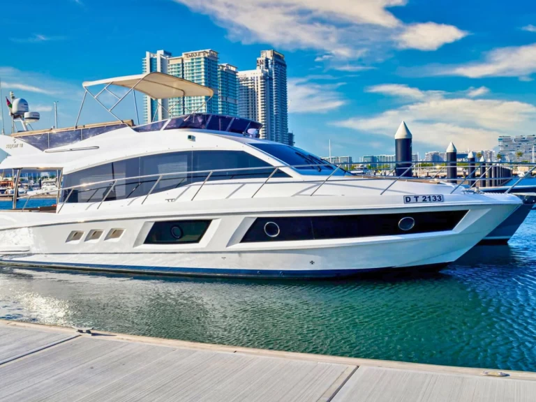 Yacht charter Dubai Marina cheap majesty 48ft