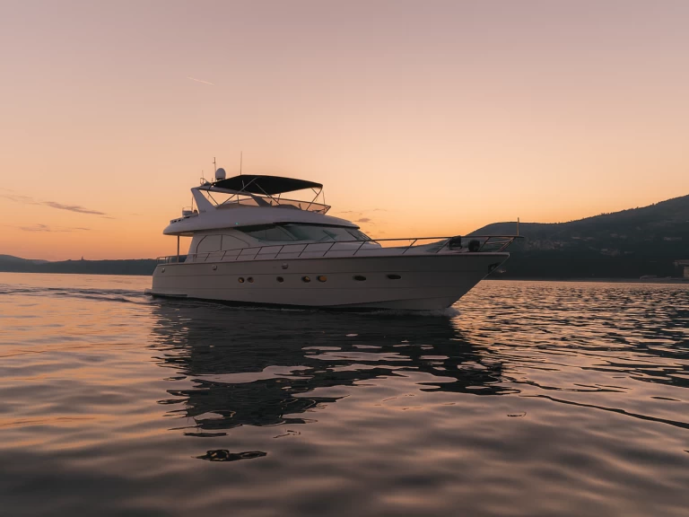 Yacht charter Cannigione cheap Yaretti 2210 