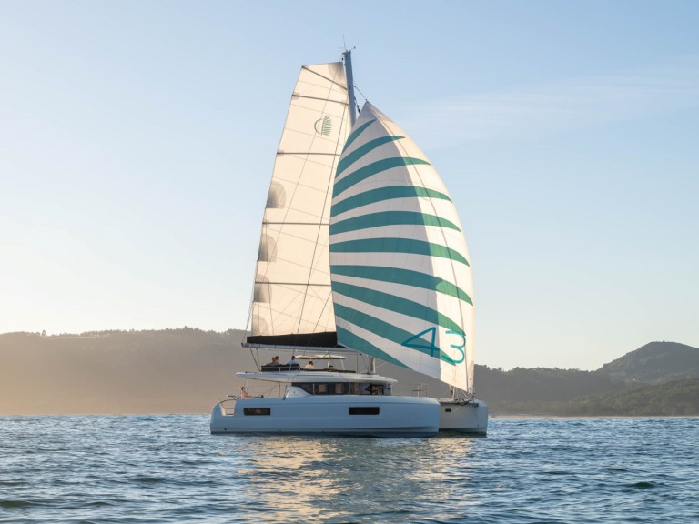 Rent a Lagoon Lagoon 43 Seget Donji