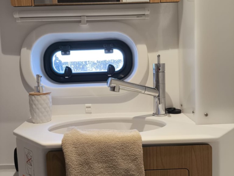 Rent a Bali Bali 4.2 Perigiali