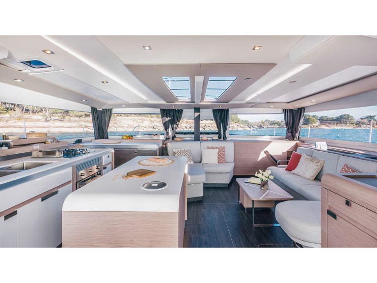 Rent a Fountaine Pajot Aura 51 Perigiali