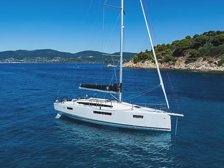 Yacht charter Pula cheap Sun Odyssey 415 Performance