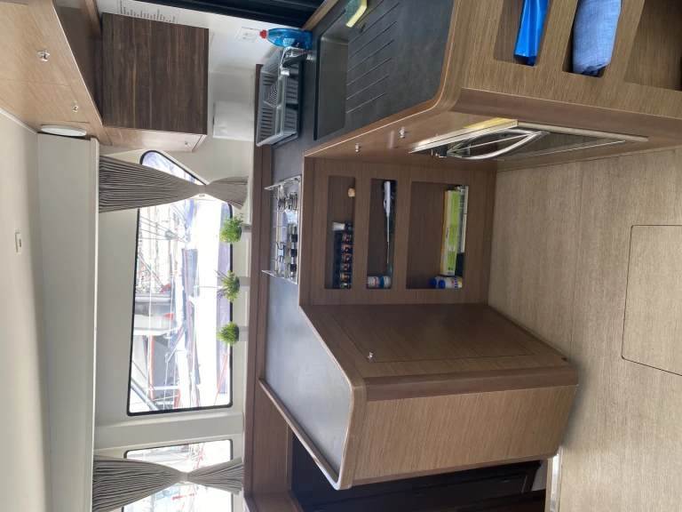 Boat rental Lagoon Lagoon 42 in Alimos on Samboat