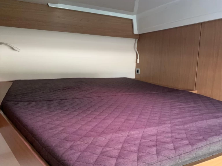 Bali Bali Catspace Voile charter bareboat or captained in  Perigiali