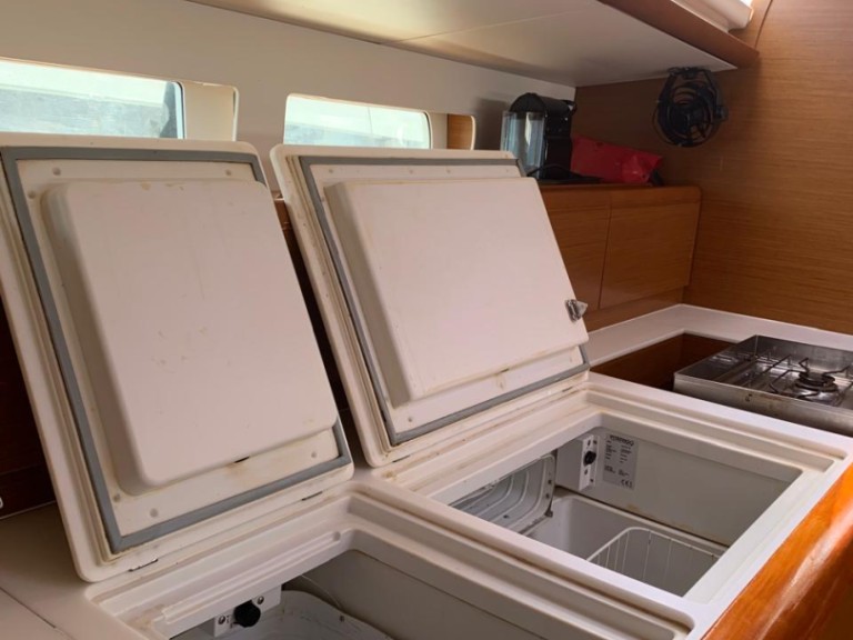 Sailboat rental in Perigiali - Jeanneau Sun Odyssey 519