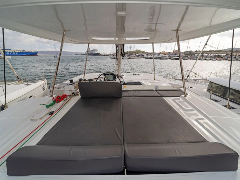 Bareboat Rental Catamaran Lagoon with a boat licence