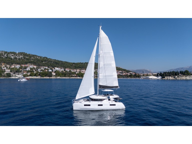 Catamaran rental in Split - Lagoon Lagoon 46