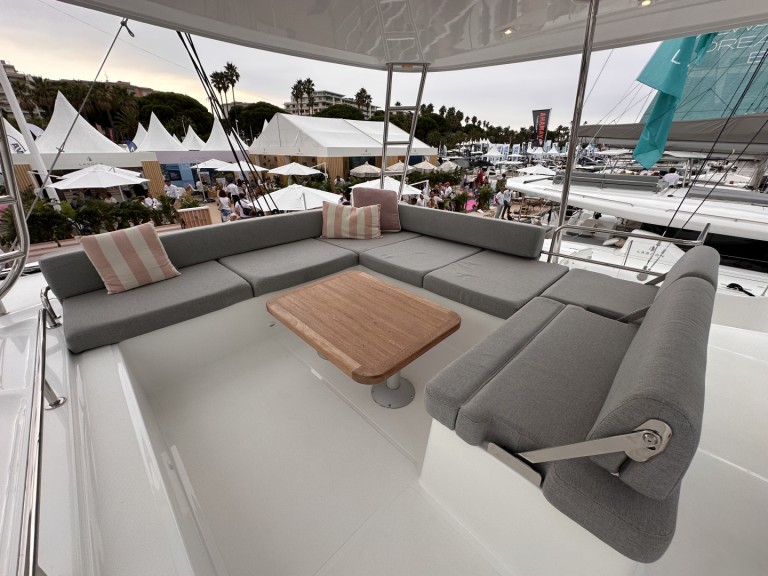 Catamaran rental in Split - Lagoon LAGOON 51 ICONIC