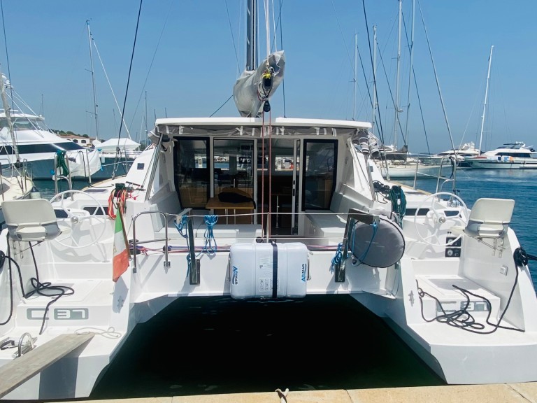 Rent a  C-CAT 37 Olbia