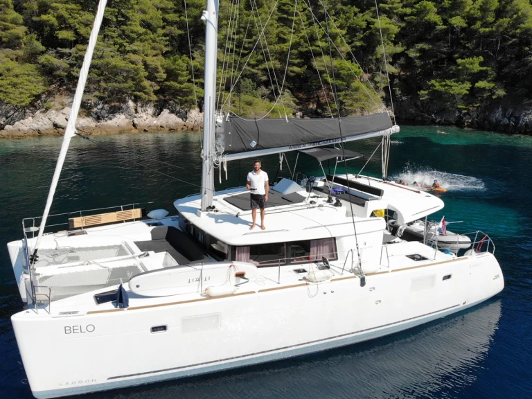 Catamaran for rent Kaštela at the best price
