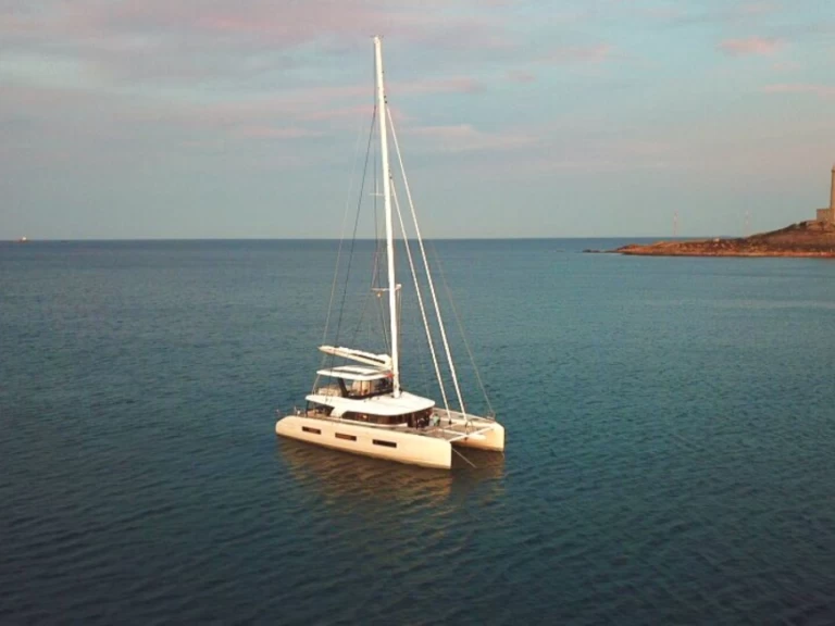 Catamaran for rent Kaštela at the best price