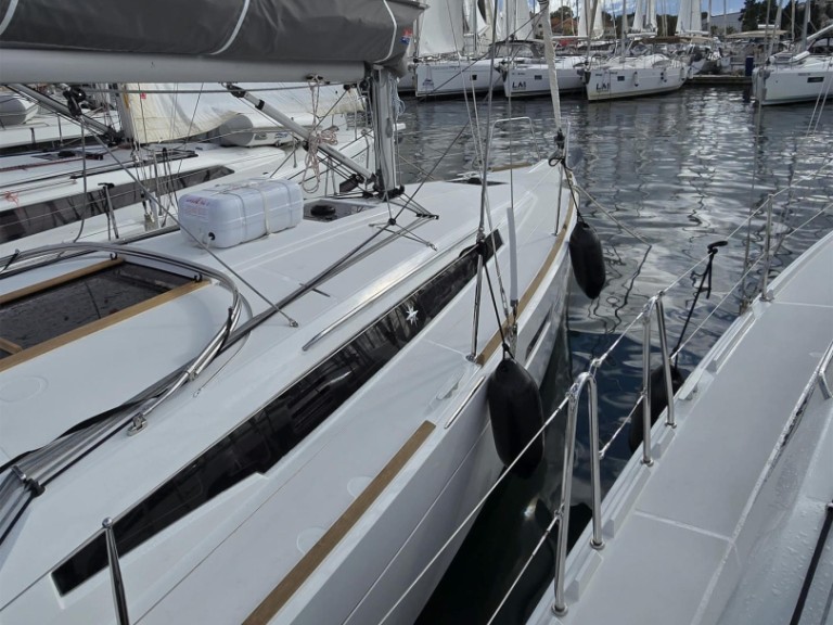 Yacht charter Biograd na Moru cheap Sun Odyssey 349