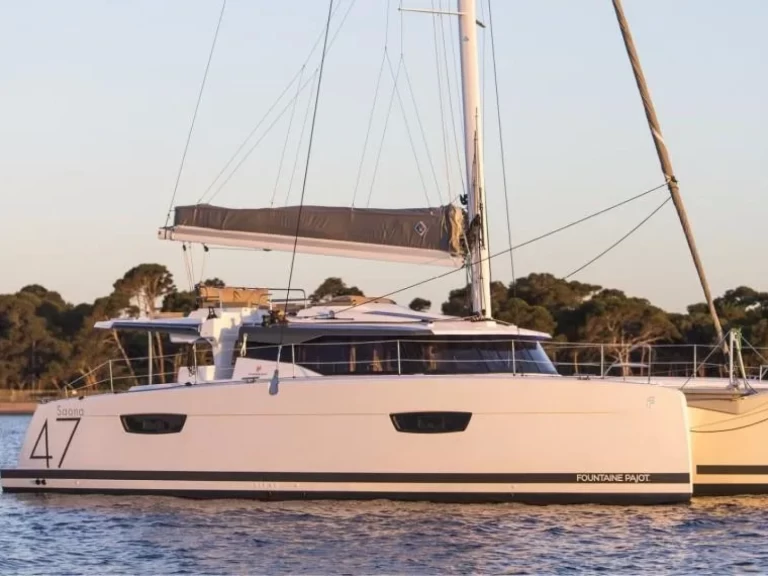 Bareboat Rental Catamaran Fountaine Pajot with a boat licence