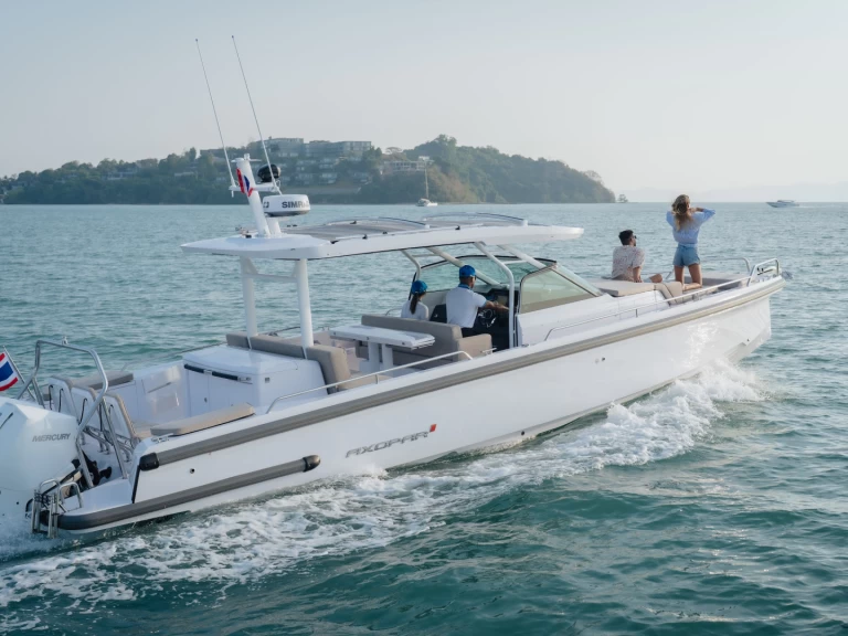 Rent a Axopar 37 T-Top Phuket (City)