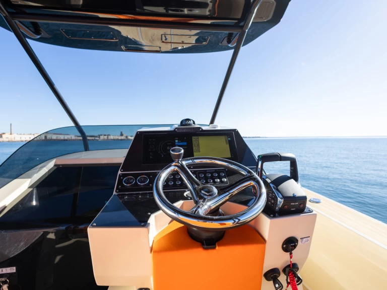 Bareboat Rental Motorboat LILIBAEUM YACHT with a boat licence