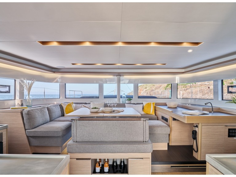 Rent a Lagoon Lagoon 51 Porto Cheli