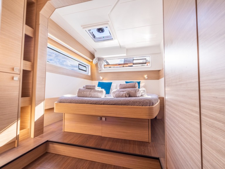 Lagoon Lagoon 43 charter bareboat or captained in  Lefkáda