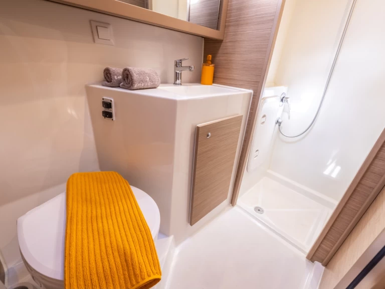 Catamaran for rent Lefkáda at the best price