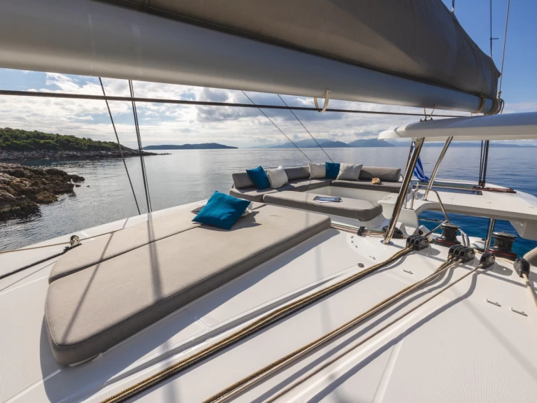 Catamaran rental with or without captain Lagoon Lefkáda