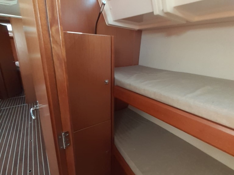 Sailboat for rent Punta Ala at the best price