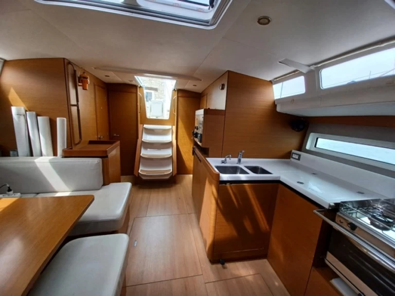 Yacht charter Olbia cheap Sun Odyssey 490
