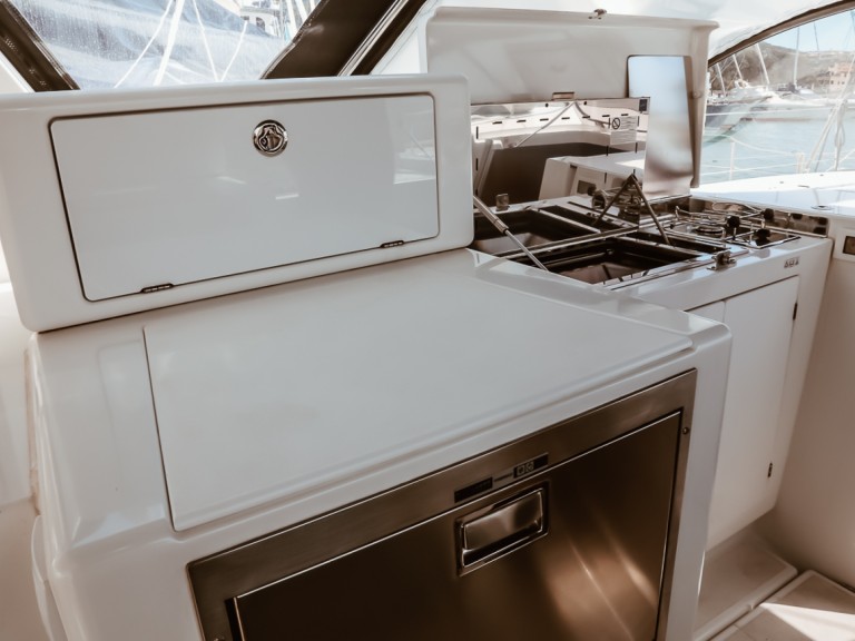 Yacht charter Punta Ala cheap Sun Loft 47