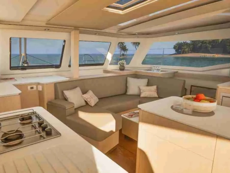 Rent a Fountaine Pajot New 41 Rodi Garganico