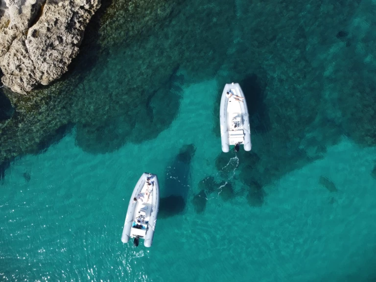 Bwa Bwa 550 in Cagliari on SamBoat