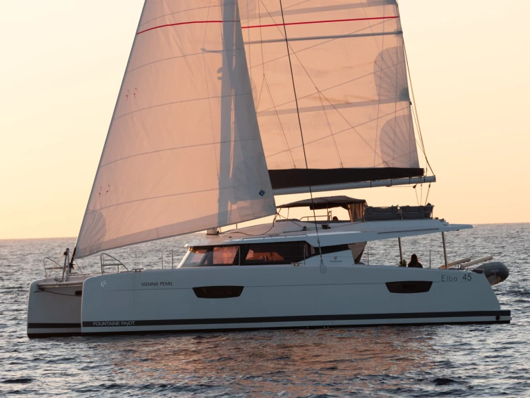 Boat rental Fountaine Pajot Elba 45 in Préveza on Samboat