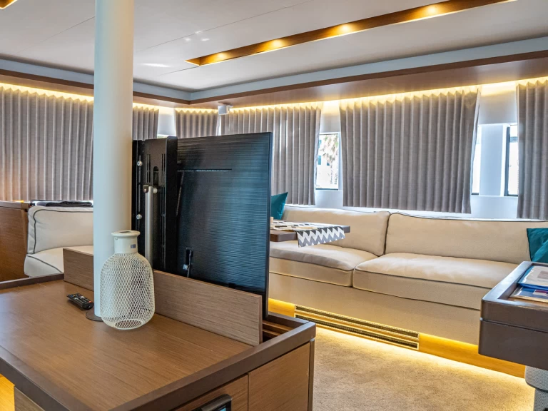 Lagoon Lagoon 50 charter bareboat or captained in  Kaštela