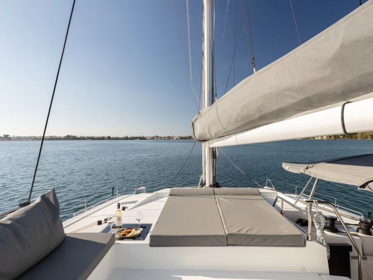 Bareboat Rental Catamaran Fountaine Pajot with a boat licence