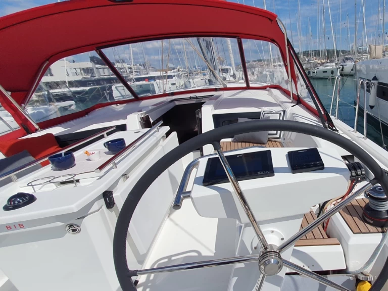 Yacht charter Split cheap Oceanis 46.1