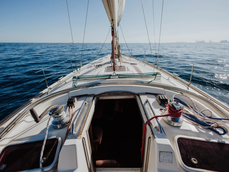 Sailboat rental with or without captain Bavaria Mahón