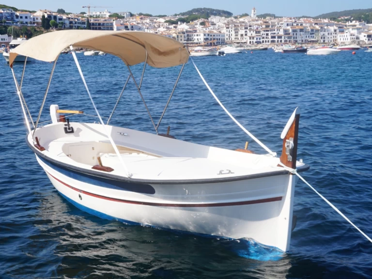 Motorboat rental in Calella de Palafrugell - Pascual Calafat 27