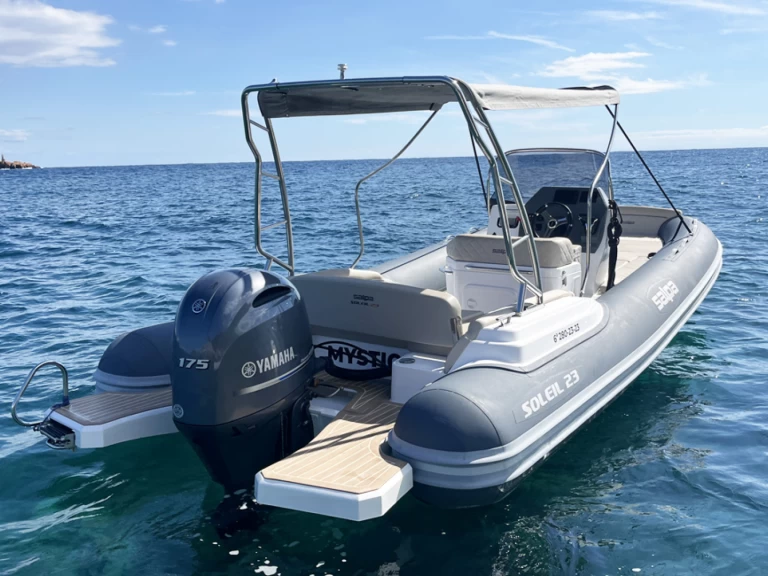 Yacht charter Marina de Palamós cheap Salpa Soleil 23