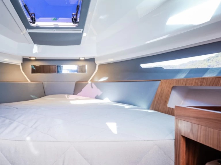 Luxury Yacht for rent Sukošan at the best price