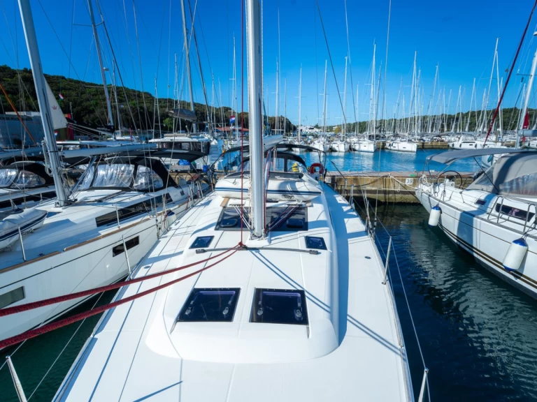 Yacht charter Pula cheap Dufour 460 Grand Large