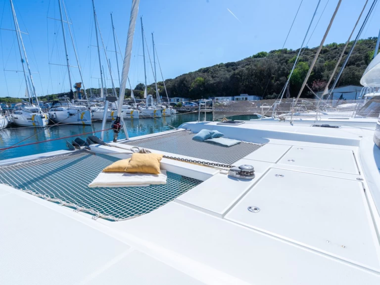 Catamaran for rent Pula at the best price